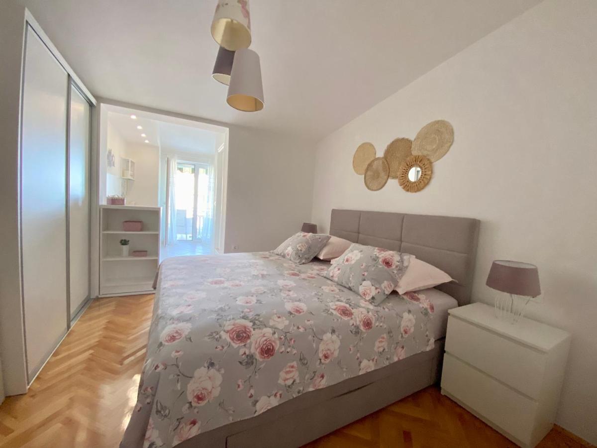Apartmani Marko 투체피 외부 사진